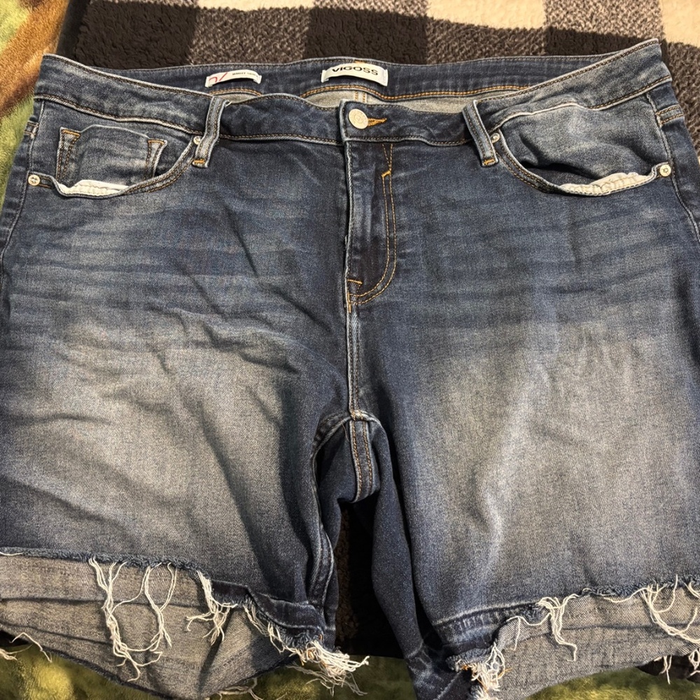 VIGOSS Marley Denim Shorts – Size 20